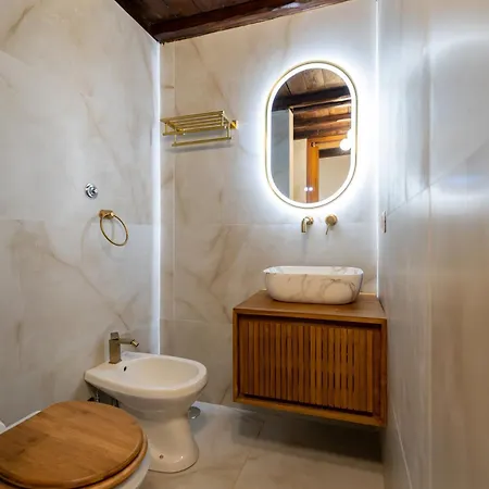 Elegant Design Two Bedroom Near Spanish Steps Center * Rzym