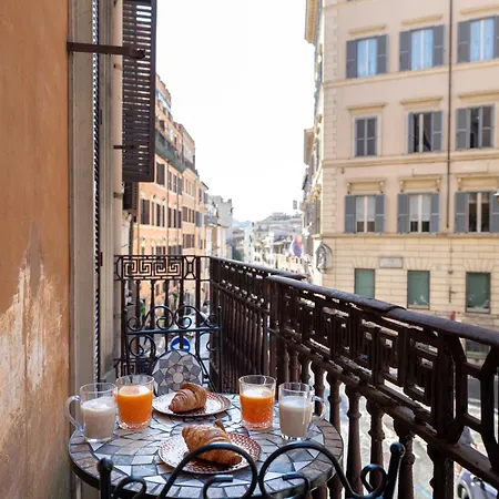Apartament Elegant Design Two Bedroom Near Spanish Steps Center